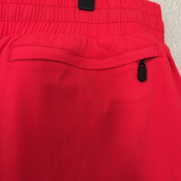 Women’s Torrid Happy Camper Ripstop Active Cargo Short With Zip 1X 14/16 Red - Picture 7 of 10